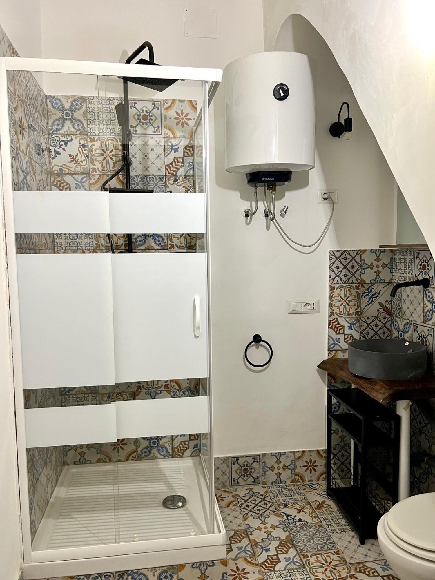 נאפולי Bella Mbriana Rooms מראה חיצוני תמונה